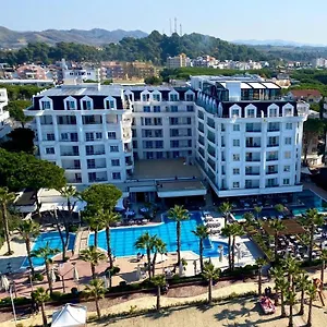 5* Hotel Fafa Premium